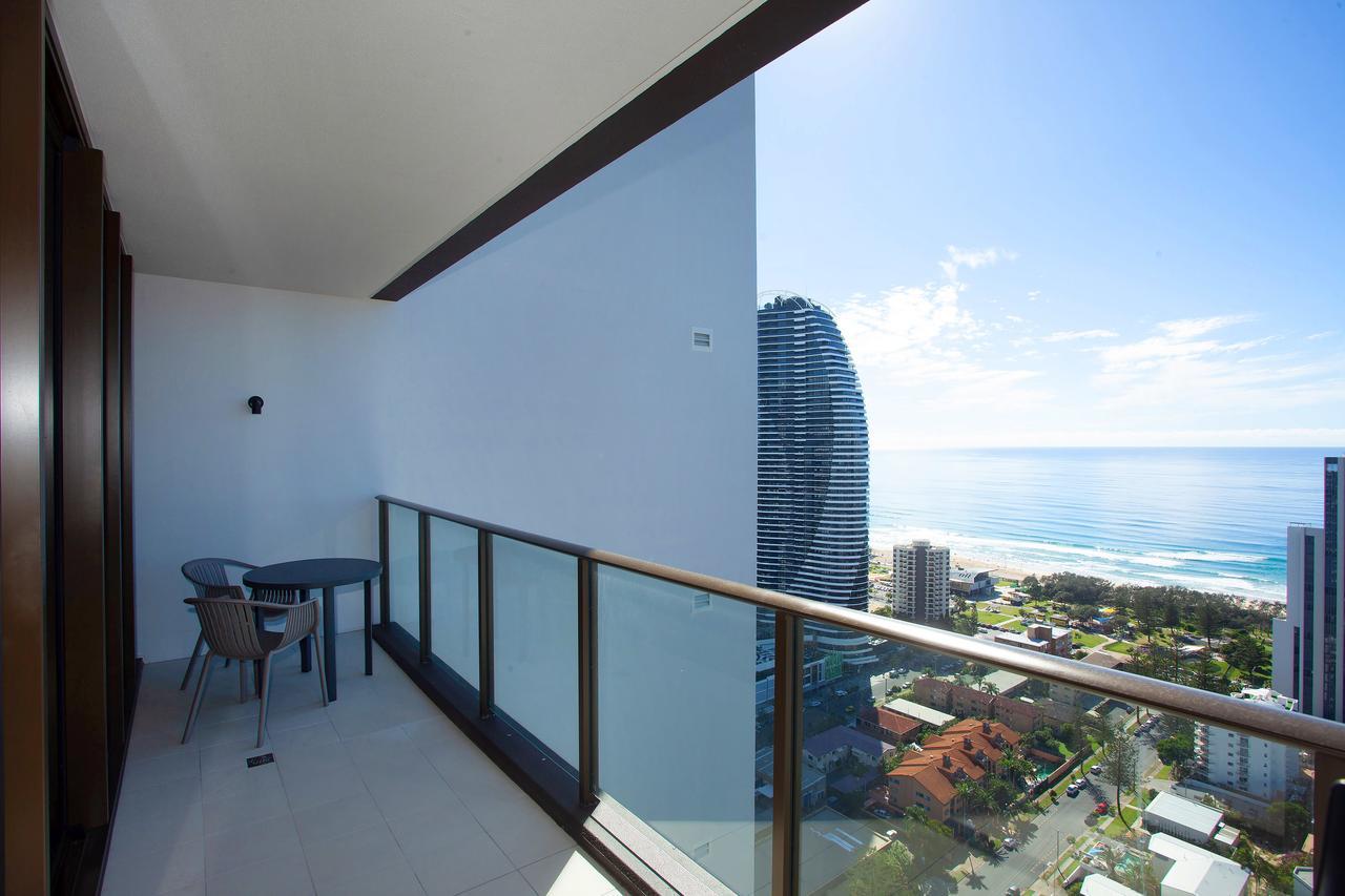 Apartment High Floor Ocean View Suites Broadbeach Gold Coast