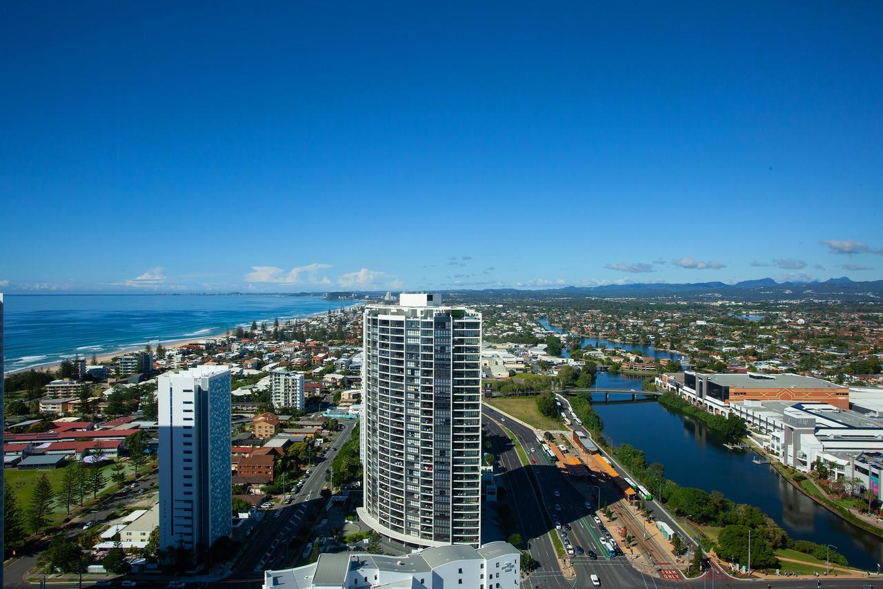 High Floor Ocean View Suites Broadbeach Gold Coast